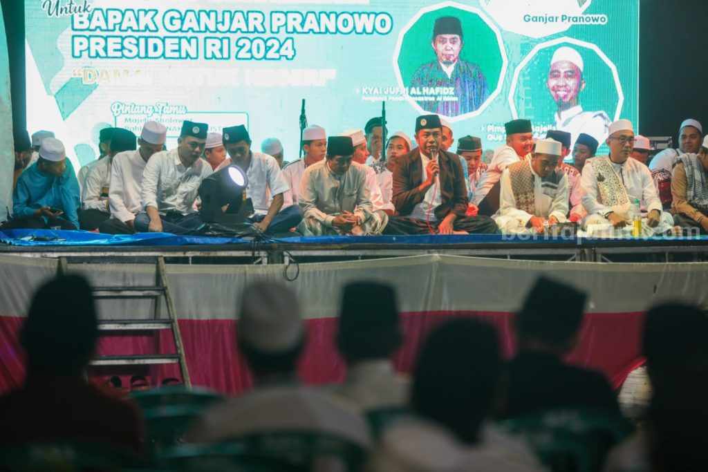 Kemandirian Ekonomi Lewat Ekotren, Ganjar Didukung Ratusan Santri