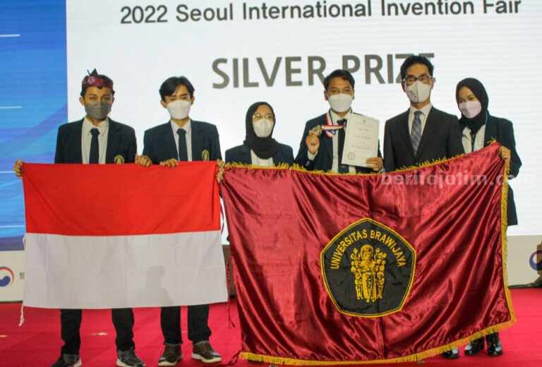 Manfaatkan Limbah Daun Kelor, 5 Mahasiswa UB Asal Sumenep Raih Silver Medal Ajang Internasional