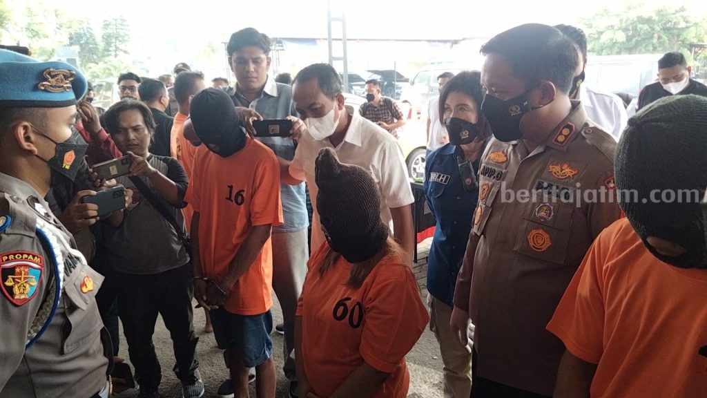 Sakit Hati Utang Tak Dilunasi, Motif Pelaku Akhiri Hidup Karyawan Toko Gorden di Mojokerto
