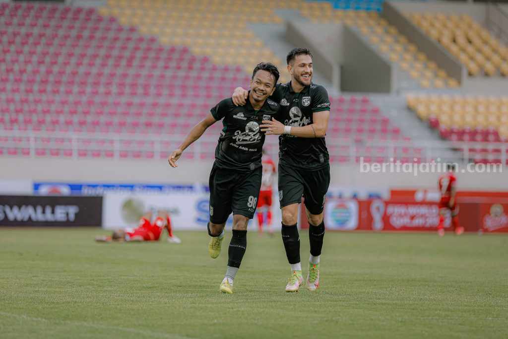 Meski Sukses Tundukkan Persis Solo, Aji Santoso Akan Evaluasi Ulang Tim Persebaya