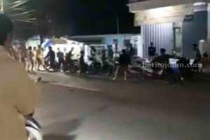 Viral Video Tawuran di Sampang Mengunakan Clurit
