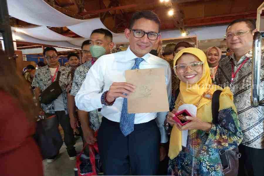 Pengrajin Aksesoris Batu Alam dan Tembaga Asal Magetan Lolos Planogram Goes To G20 Bali
