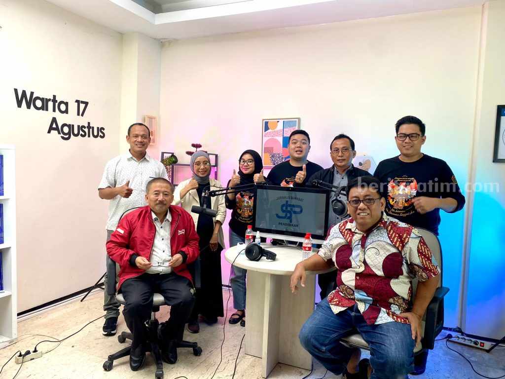 Akademisi Surabaya Dorong Masyarakat Lebih Peka Terhadap Isu Lingkungan Hidup