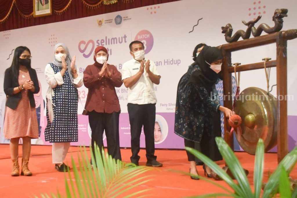 Ketua TP PKK Kota Kediri Beri Pesan pada Peserta Selimut Hati Bahwa