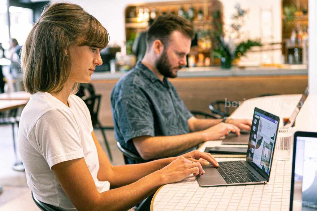 5 Resiko Kerja Freelance, Mulai dari Beban Kerja hingga Tak Dibayar Ilustrasi pekerja (pexels)