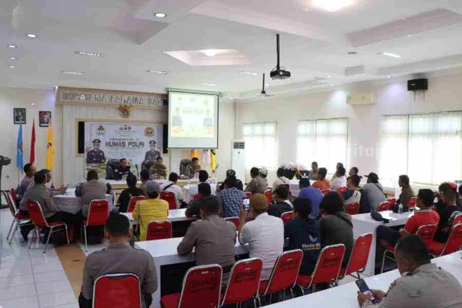 Harapan Kapolres dan Wartawan Probolinggo Peringatan HUT ke 71 Humas Polri