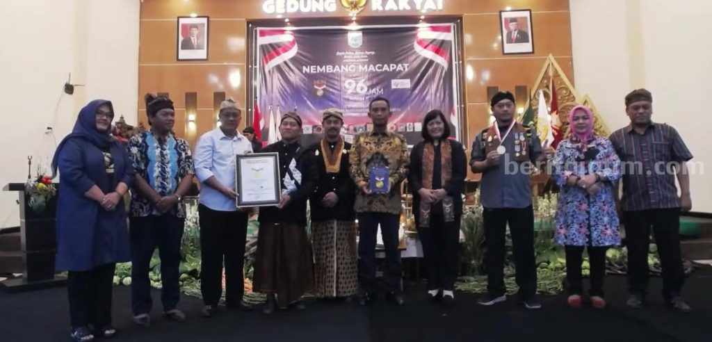 96 Jam Non Stop Nembang Macapat, Kejari Batu Pecahkan Rekor Muri