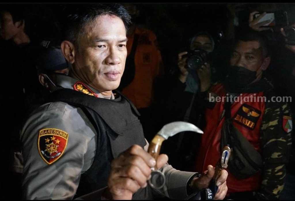 Gangster Surabaya, Eri Cahyadi Terjun Langsung ke Warkop dan Tempat Hiburan