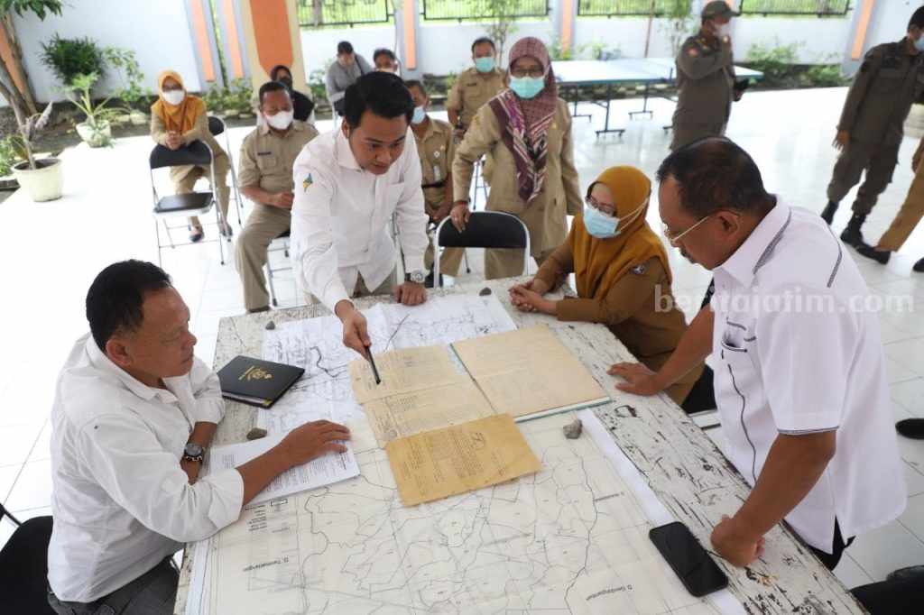 Wawali Surabaya Armuji Ingatkan Perangkat Kelurahan Hati-hati Perkara Pelayanan Tanah