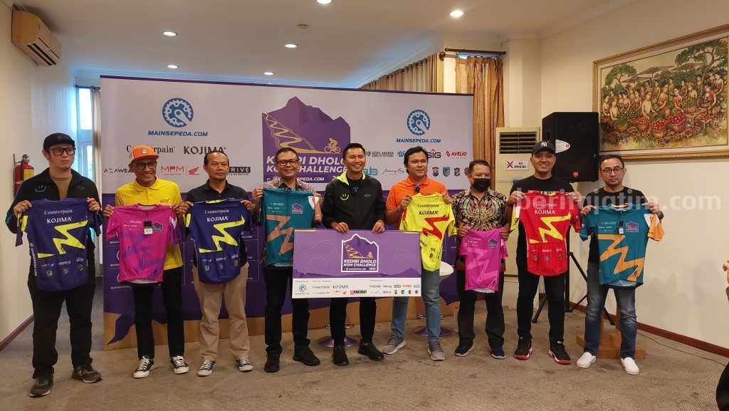 Tempuh Jarak 169 KM, Ratusan Pesepeda Akan Tundukkan Kediri Dholo Kom Challenge 2022