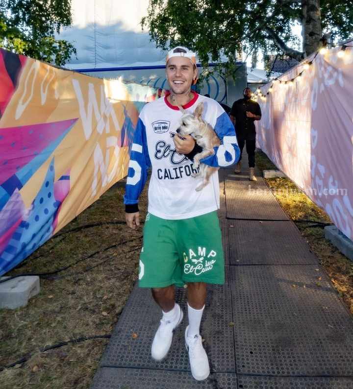 Dikecam, H&M Tarik Seluruh Koleksi dengan Gambar Justin Bieber