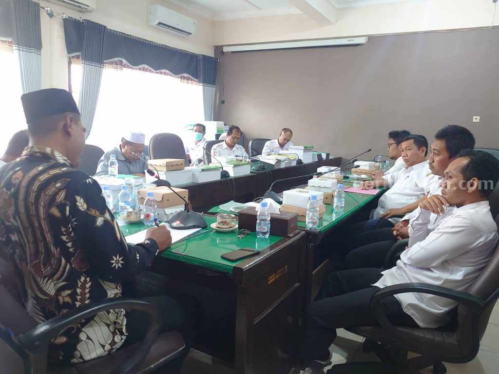 Kades dan Perangkatnya di Bojonegoro 6 Bulan Belum Terima Gaji
