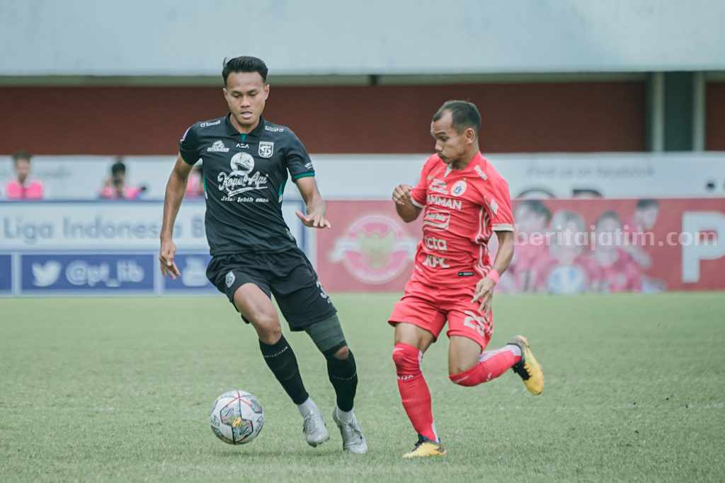 Pelatih Persebaya Mengaku Beruntung Saat Melawan Persija Jakarta