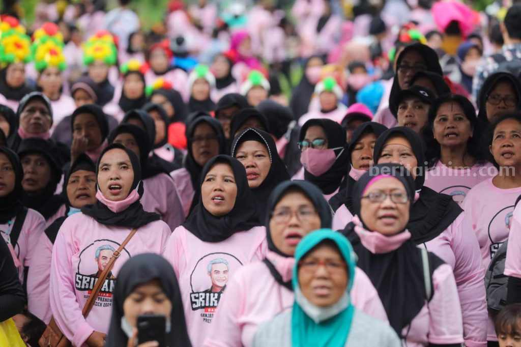 Tebar Inspirasi, Ribuan ‘Srikandi’ Jatim Gelar Festival Aksi Go Green