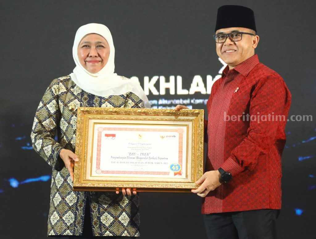 UPT Bapenda Jatim Berpredikat Wilayah Bebas Korupsi, Khofifah: Pengungkit Semangat Anti Korupsi
