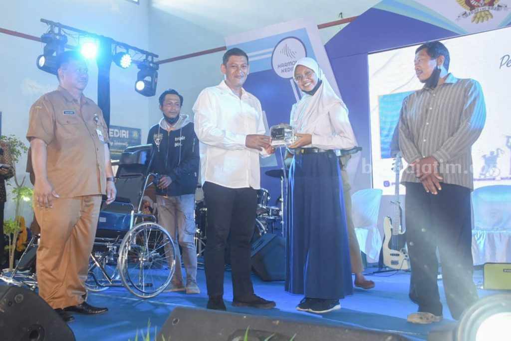 Buka Peringatan Hari Disabilitas Internasional, Wali Kota Kediri Harapkan Kota Kediri Jadi Kota Inklusif