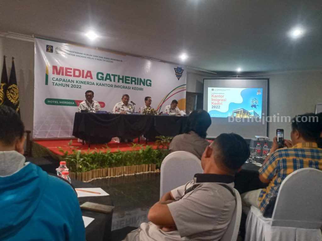 Kantor Imigrasi Kediri Terbitkan 38.907 Buku Paspor Sepanjang 2022