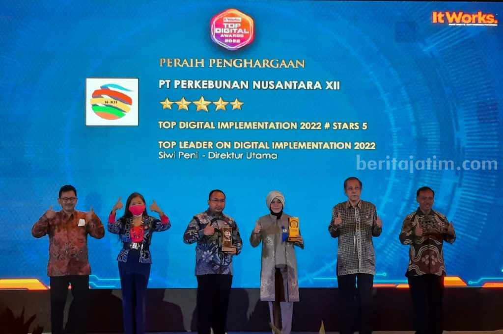 Punya Inovasi, PTPN XII Diganjar 2 Penghargaan Top Digital Award 2022