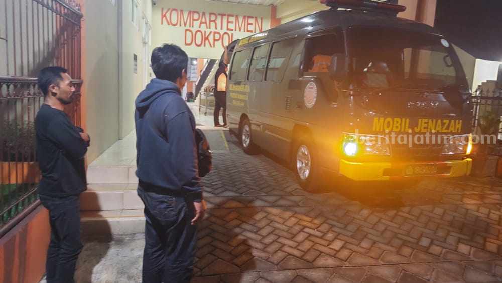 Mayat Warga Nganjuk Mengapung di Sungai Brantas Mojokerto