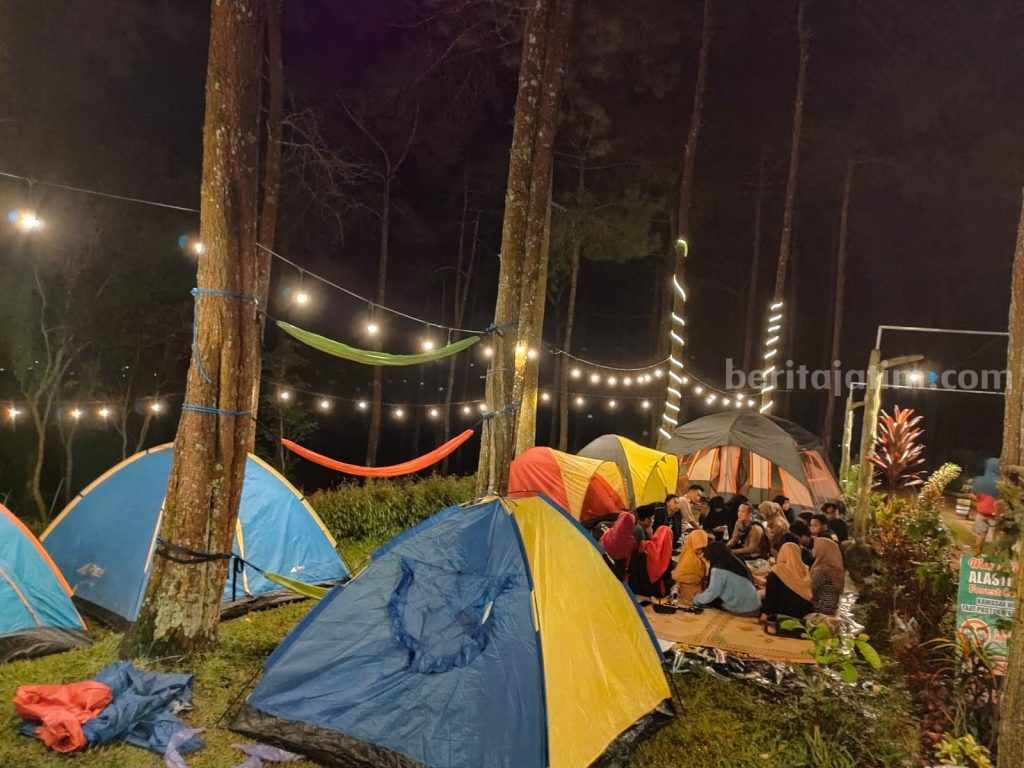 New Year Camp Alastuwo Magetan, Solusi Camping saat Pergantian Tahun Lokasi New Year Camp di Bumi Perkemahan Alastuwo, Poncol, Magetan
