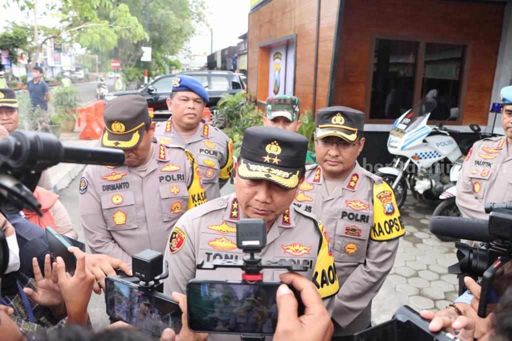 15 Saksi Diperiksa Polres Ngawi Terkait Mobil Tertabrak KA Sancaka di Geneng Ngawi
