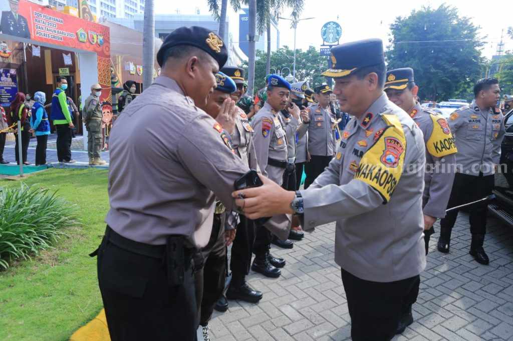 Wakapolda Jatim Sidak Posyan dan Pospam Polres Gresik