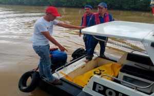 Jasad Manusia Silver Ditemukan Mengapung di Muara Sungai Kemuning Sampang