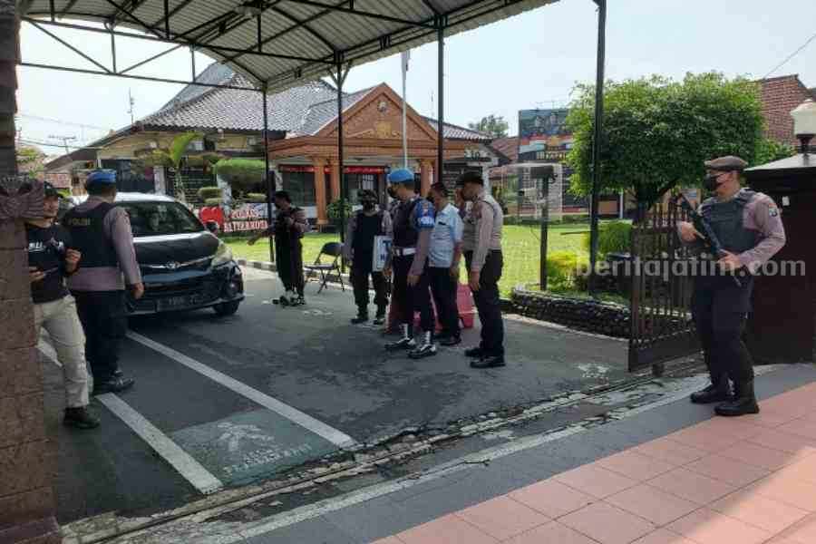 Pasca Ledakan Bom di Polsek Astana Anyar Bandung, Polres Blitar Kota Perketat Pengamanan