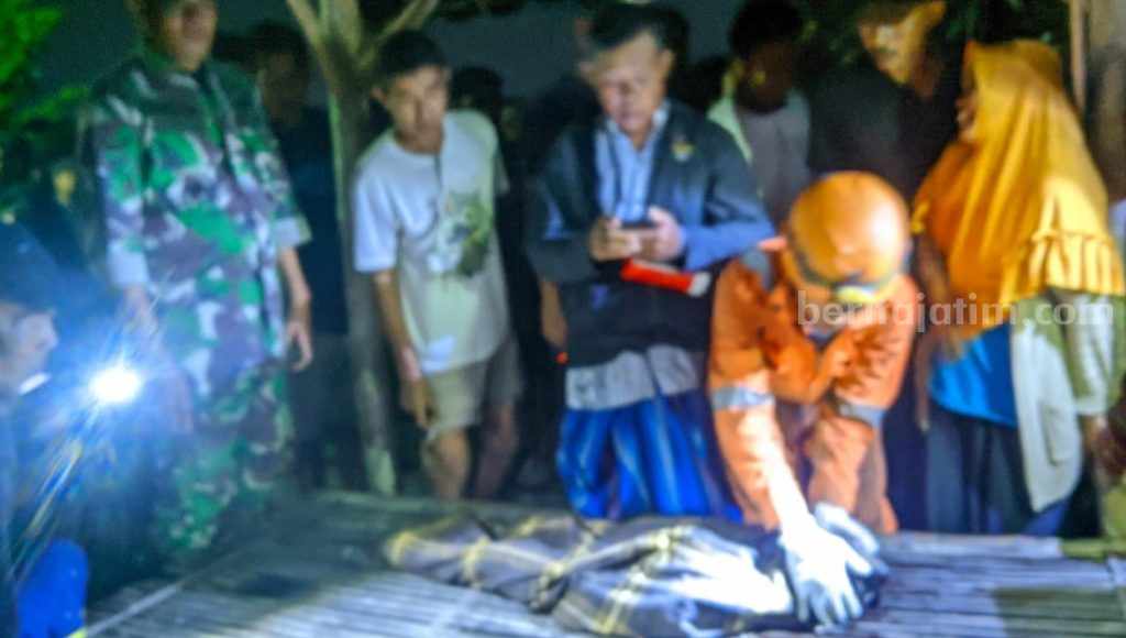 Satu Keluarga di Tuban Terseret Arus Saat Terobos Banjir Bandang, Ibu dan Anak Meninggal