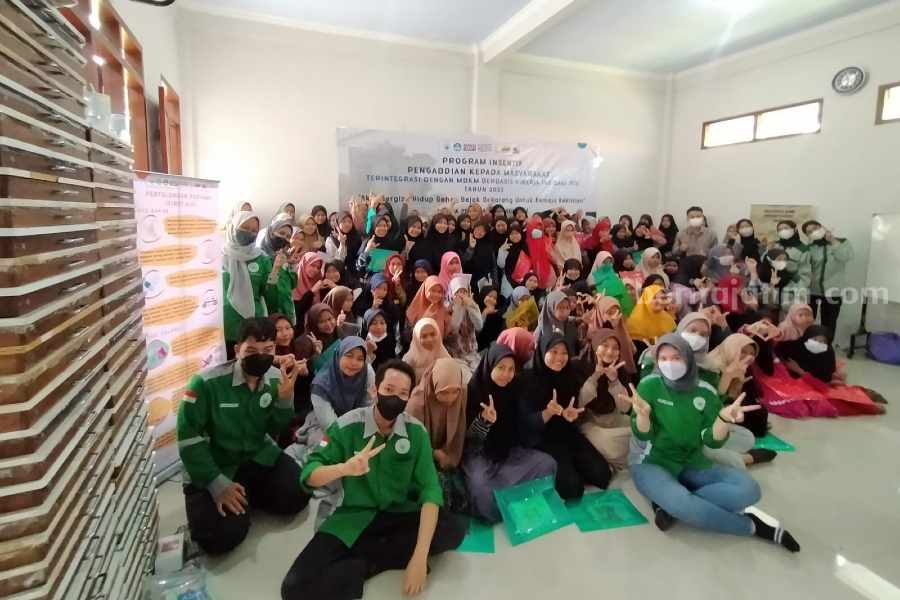 Unusa Edukasi Kesehatan Remaja pada Santri Ponpes Al Hidayah 2 Bangkalan