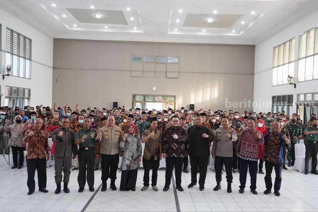 Pilkades Serentak, Mas Dhito Berharap Kades Terpilih Mau Bekerja untuk Rakyat Kediri