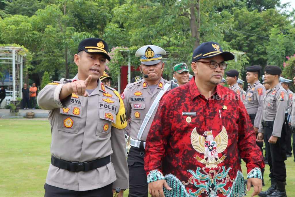 Jelang Nataru, Polres Probolinggo dan Forkopimda Gelar Apel Gabungan Ops Lilin 2022
