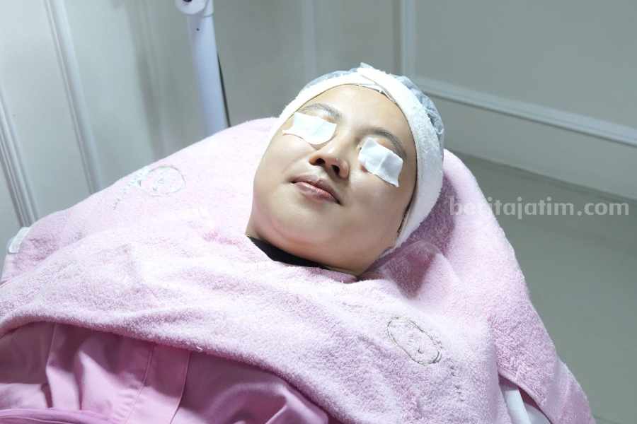Natal Spesial, Klinik Kecantikan Ini Berbagi Facial hingga Treatment Tubuh Gratis