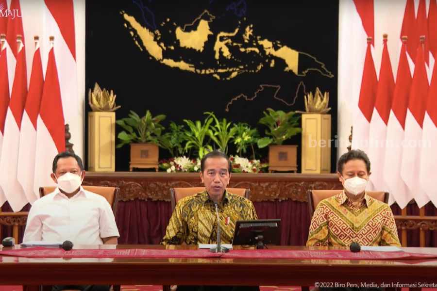 Jokowi Resmi Cabut PPKM