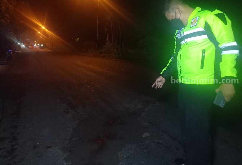 Tabrakan, Pemotor Tewas di Jalan Mulus Carangrejo Jombang