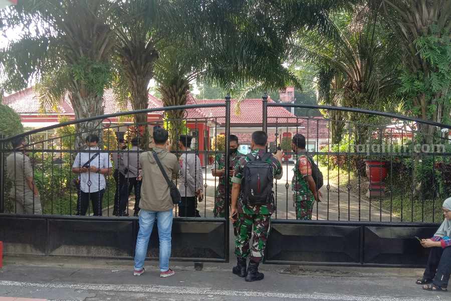 Pelaku Perampokan Rumdin Walkot Blitar Diduga Naik Mobil Pelat Merah