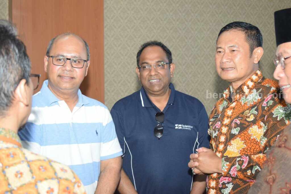 Dinilai Unik, Lamongan Jadi Tujuan Studi Inovasi Mahasiswa Keperawatan Australia
