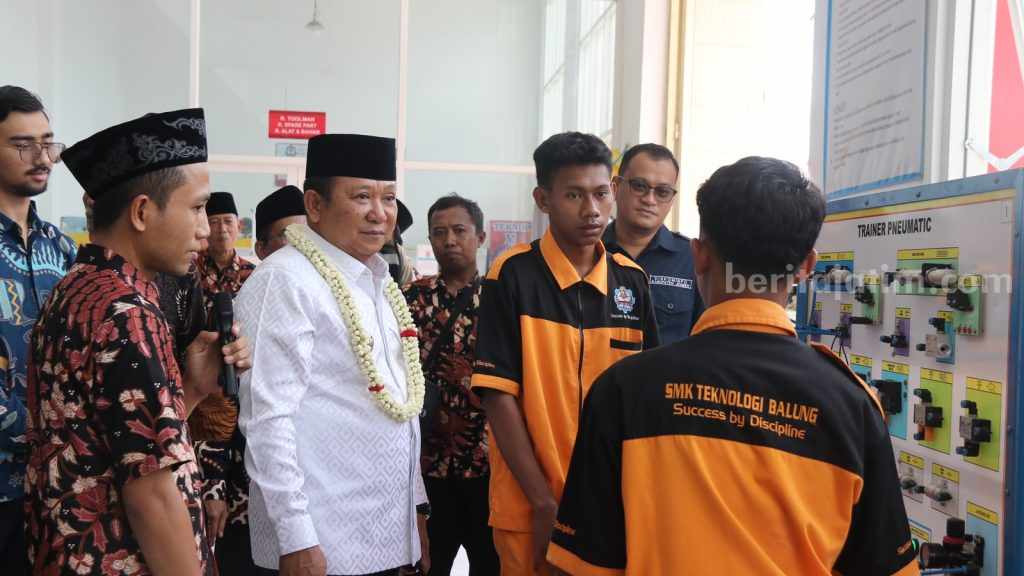 SMK Teknologi Balung Resmikan Masjid, Usulan Nama dari Istri Bupati Jember Bupati Hendy Siswanto