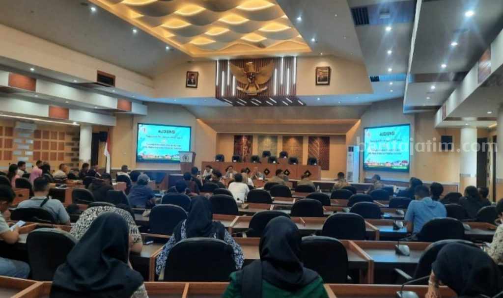 DPRD Tuban Minta PKL Jalan RE Martadinata Tak Digusur