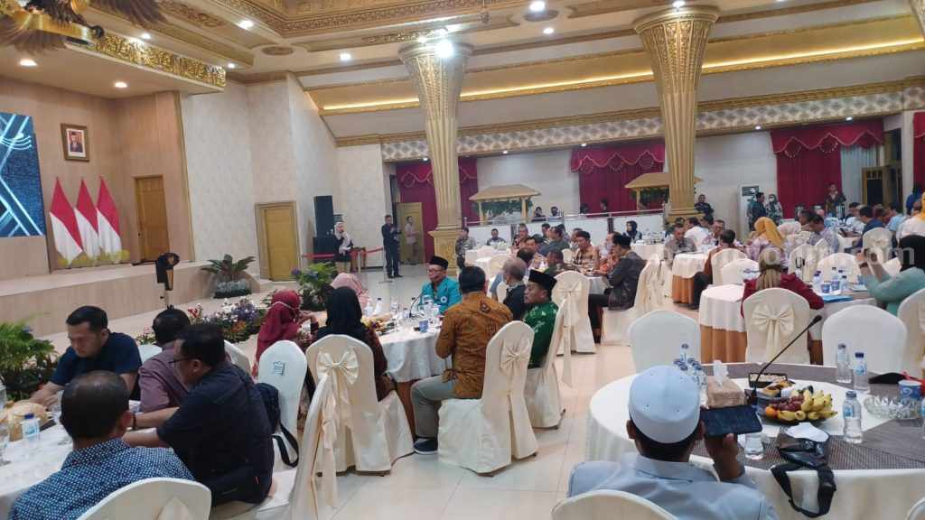 Kendalikan Inflasi Sejak Awal 2023, Bupati Jember Ngopi Bareng Pengusaha