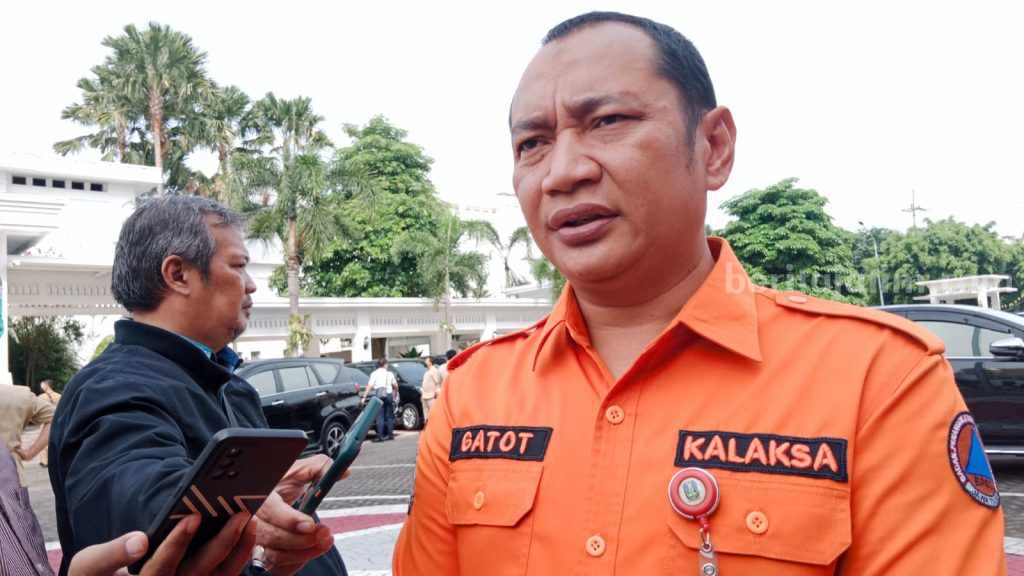 Khofifah Turun ke Sampang, BPBD Jatim: Cuaca Ekstrem Hingga 15 Januari 2023