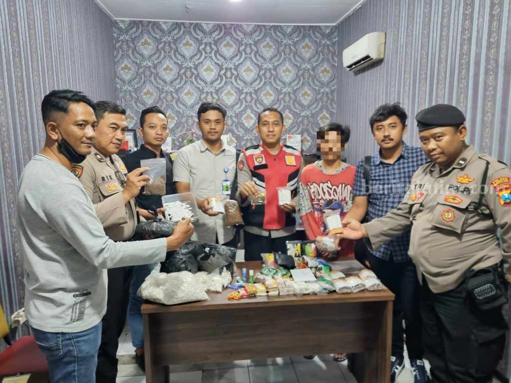 penggerebekan rokok ilegal