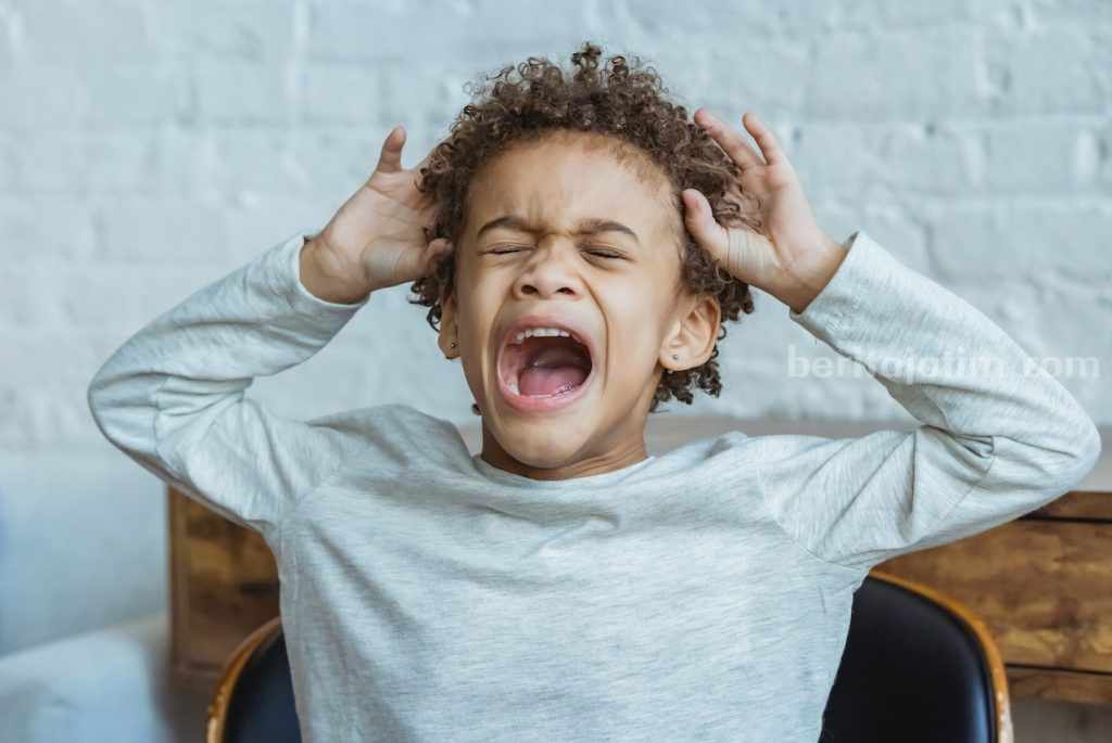 ilustrasi anak yang sedang tantrum (pexels)