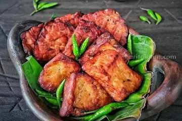 Resep Tahu dan Tempe Bacem yang Lezat, Cocok untuk Anak Kos Tahu dan tempe bacem yang lezat. (Instagram @makgadiis)