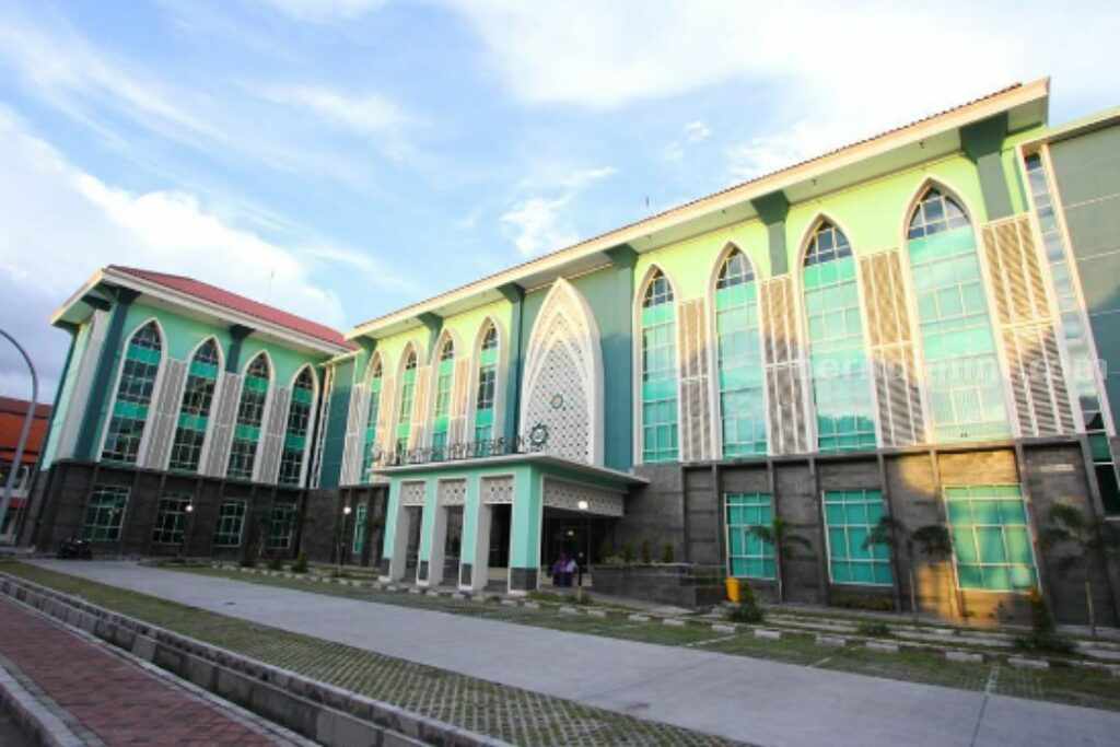 Uinsa Surabaya Bantah Pengakuan Mahasiswanya Curi Proyektor Demi Beli Kuota Internet, Ini Faktanya!