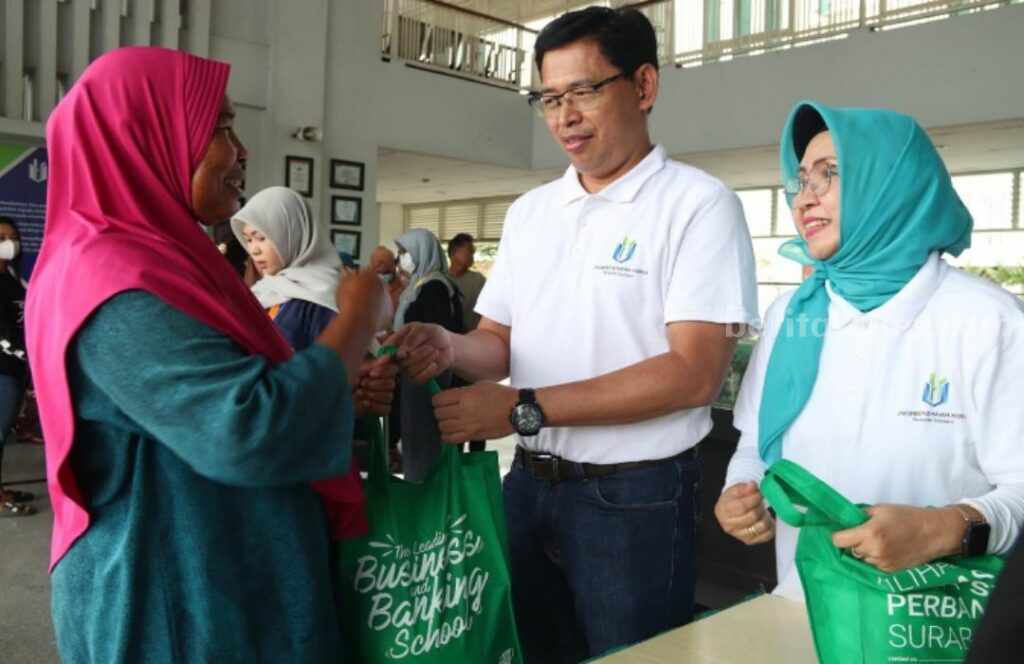 UHW Perbanas Surabaya Rayakan Dies Natalis ke-53 UHW Perbanas