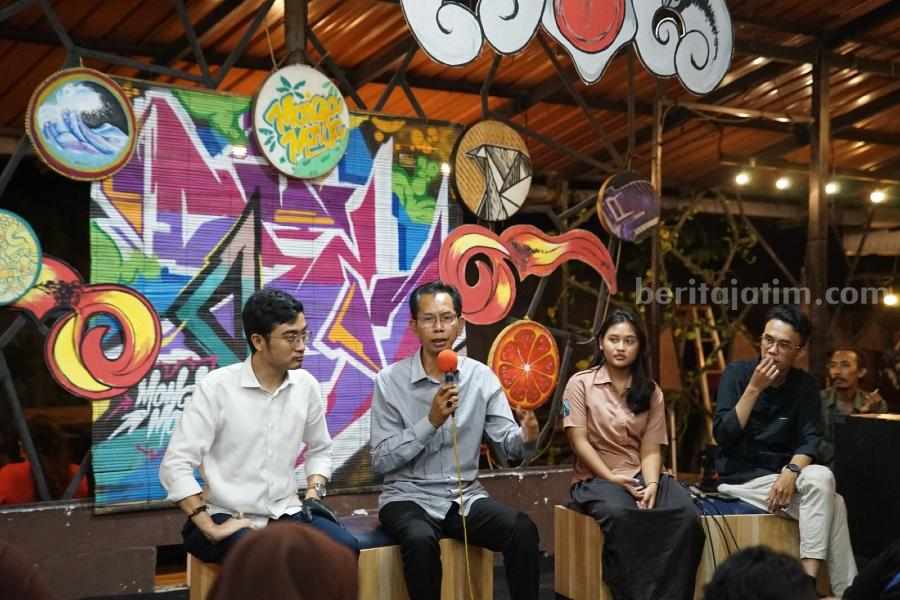 Ngobrol Seru Bareng Pelajar SMA/SMK, Adi Sutarwijono Ajak Kaum Muda Berani Berinisiatif Adi Sutarwijono