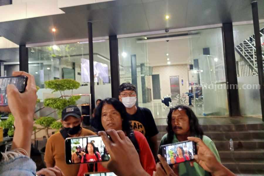 wartawan korban pengeroyokan preman