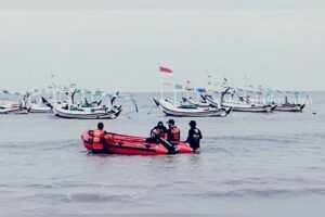 Nelayan Sampang Ditemukan 15 Km dari Titik Tenggelam basarnas