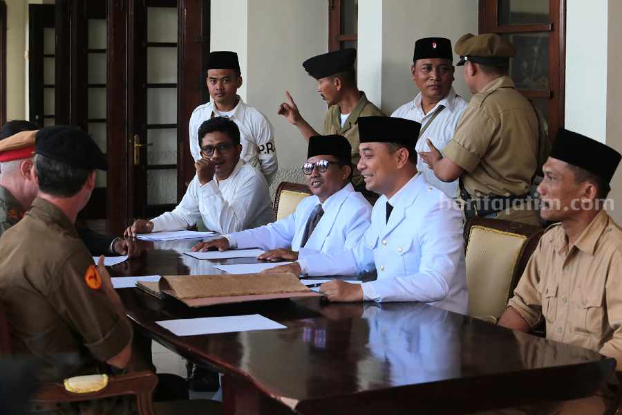 “Soera Ing Baja” Rilis Hari Ini, Wali Kota Surabaya Eri Cahyadi Unjuk Kebolehan di Dunia Akting